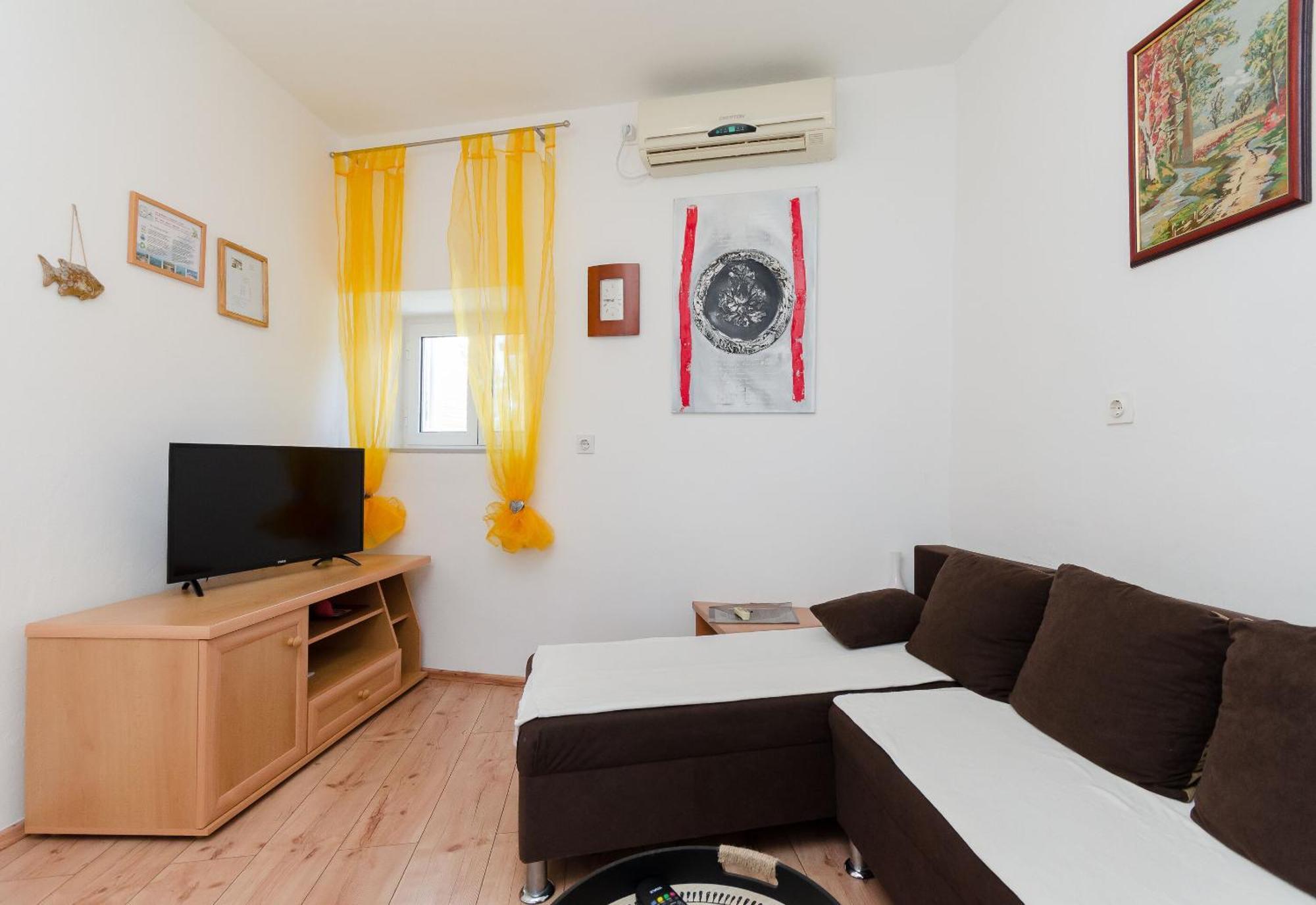 Holiday Home Ana- With Pool Kornić Exterior foto